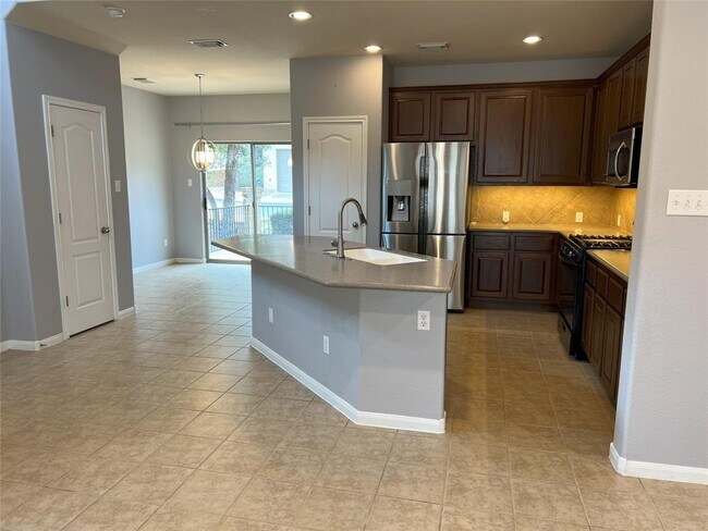 Foto del edificio - 11400 W Parmer Ln