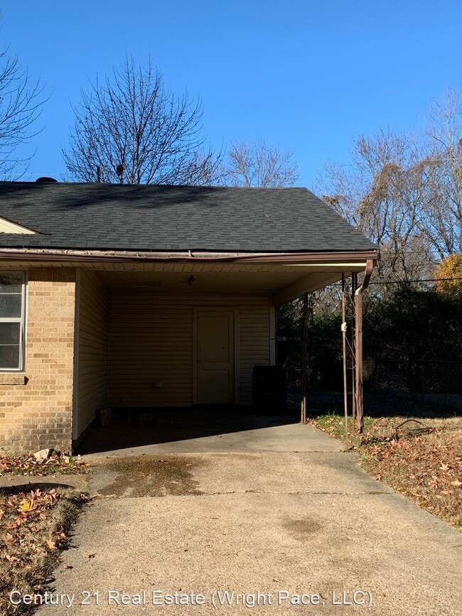 Building Photo - 3 br, 1 bath House - 1513 Brookhaven