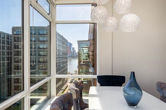 Foto del edificio - 1450 Washington St