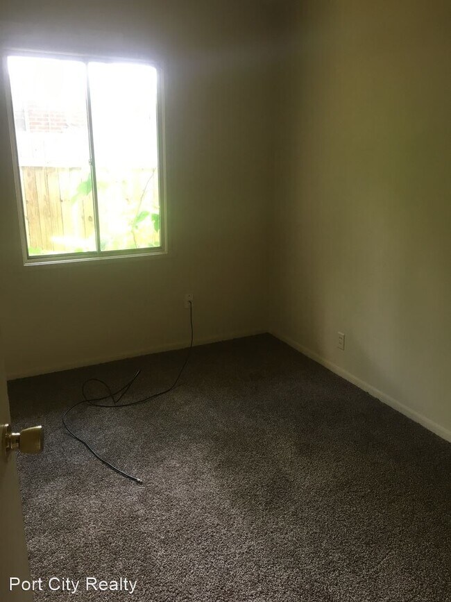 Foto del edificio - 3 br, 1 bath House - 3016 Westover Rd
