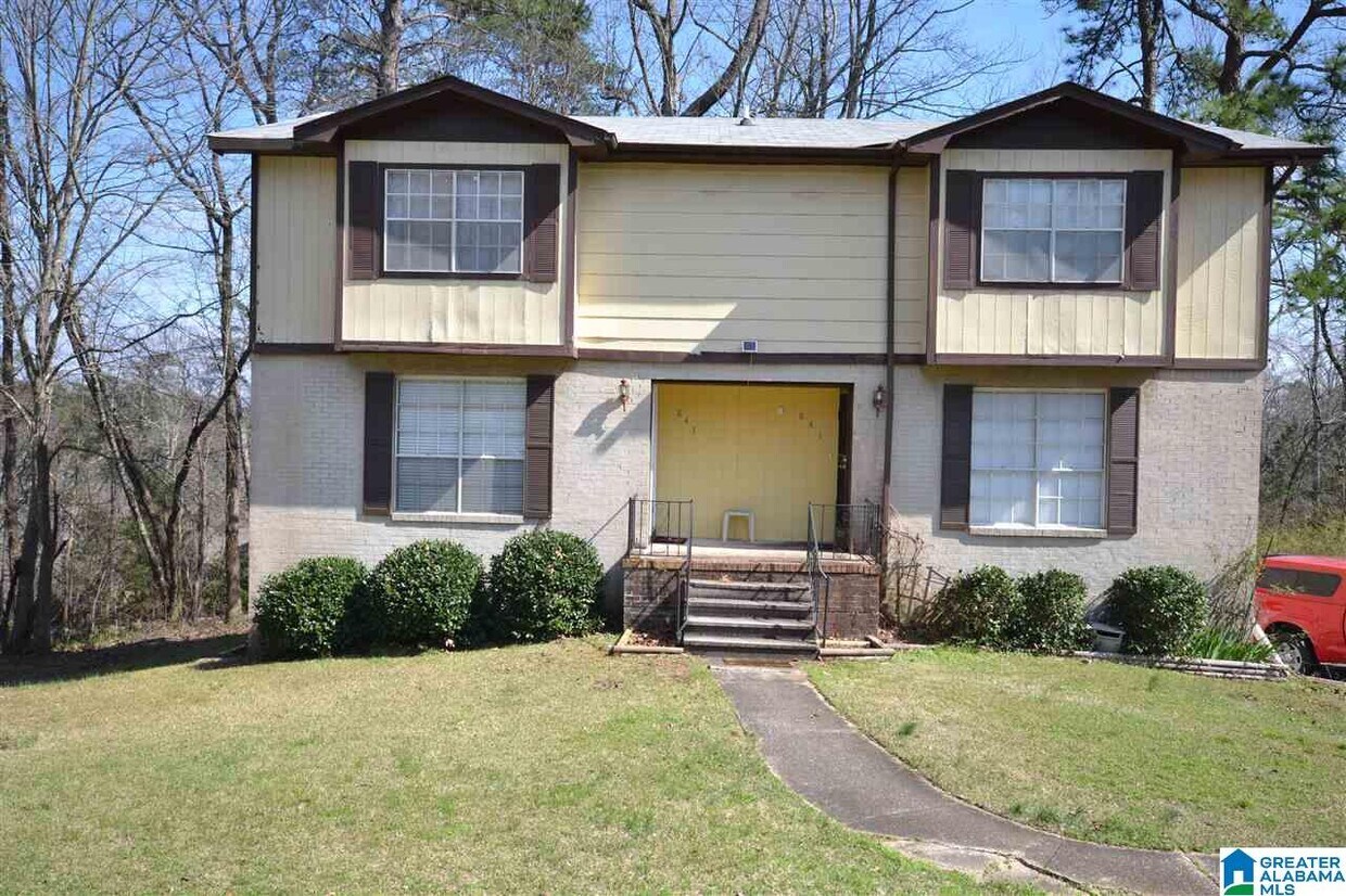 843 Linbard Ln, Vestavia Hills, AL 35226 Townhome Rentals in Vestavia