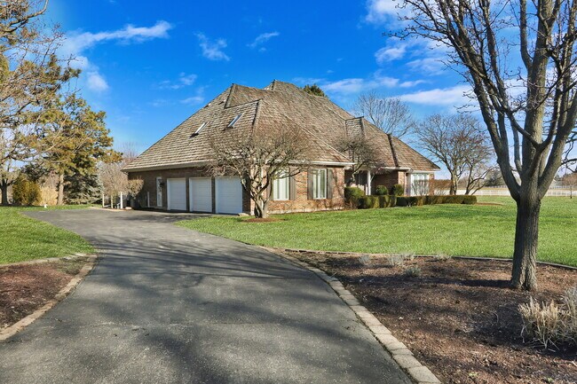 Foto del edificio - 37274 N Black Velvet Ln