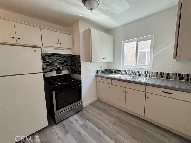 Foto del edificio - 1735 W 84th Pl