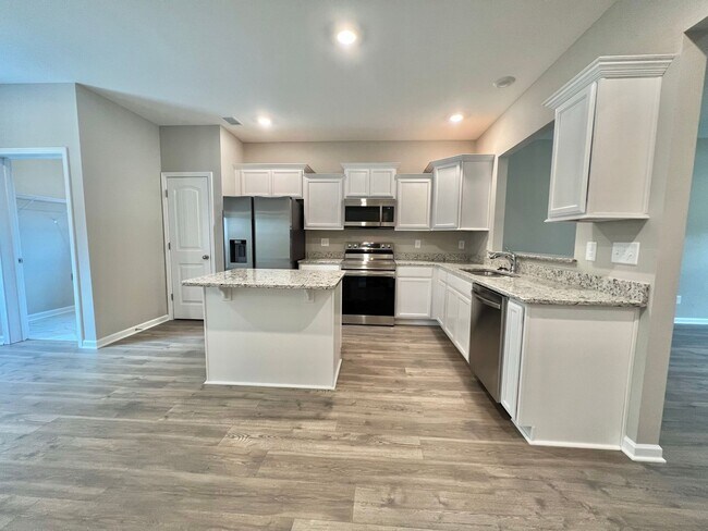 Building Photo - Brand New 3 Bedroom, 2.5 Bathroom Home w/ ...