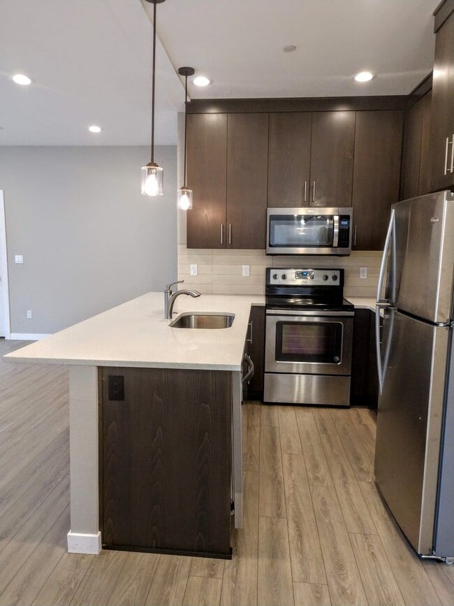 Foto del edificio - 1906 SE Tacoma St