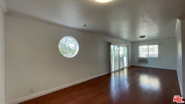 Building Photo - 1212 Arapahoe St