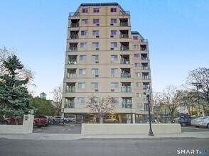 Building Photo - 104 North St