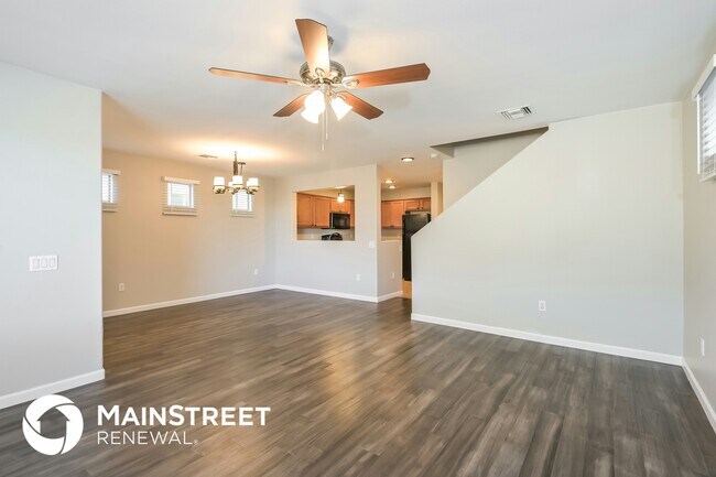 Foto del edificio - 10601 E Singing Canyon Dr