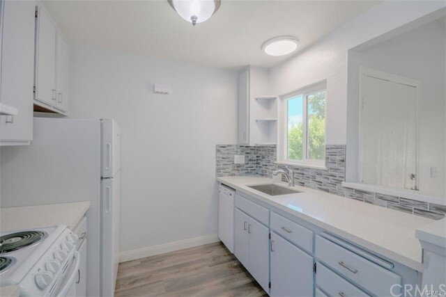 Building Photo - 2825 S Tuolumne Pl