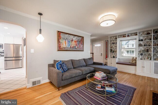 Foto del edificio - 6034 21st St N