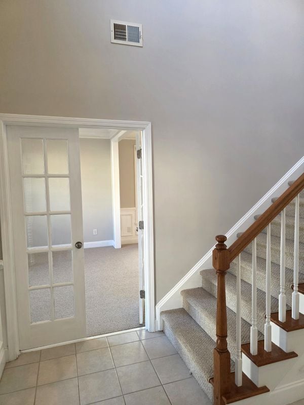 Foto del edificio - 617 Maple Grove Way