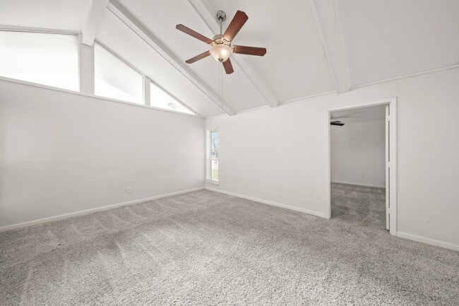 Building Photo - 4426 Woodvalley Dr