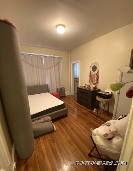 Primary Photo - 38 Hemenway St