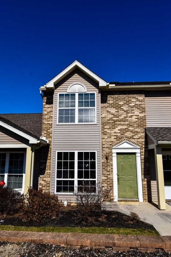 116 Easterly Dr, Mechanicsburg, PA 17050 Townhome Rentals in