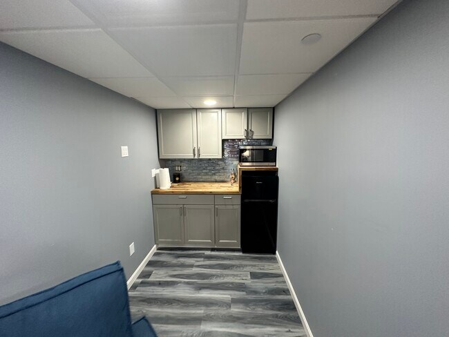 Foto del edificio - 122 Allen Ave