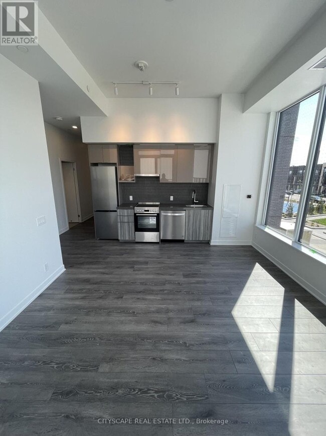 Building Photo - 10 Flavelle Trl