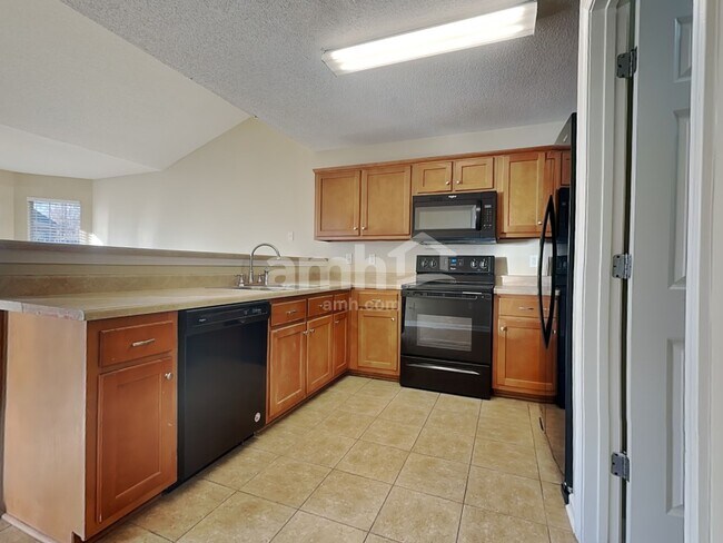 Foto del edificio - 5961 Appian Way Cv