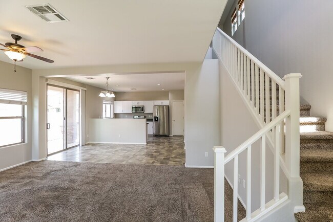 Building Photo - 969 S Hawk Ln