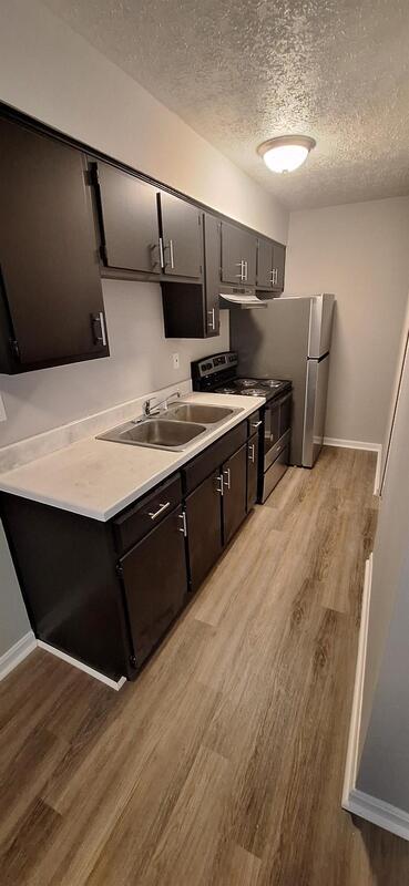 Foto principal - 668 Knox Blvd