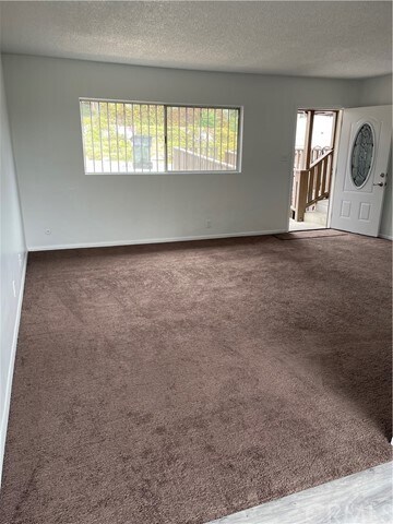 Foto del edificio - 3924 Dwiggins St