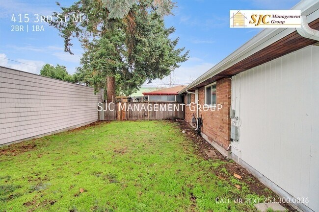 Foto del edificio - 415 3rd St NE