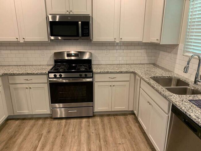 Building Photo - NEW CONSTRUCTION NOW AVAILABLE! - 223 N Fo...