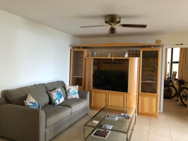 Foto del edificio - 2800 N Ocean Dr