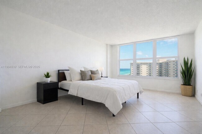 Foto del edificio - 3800 S Ocean Dr
