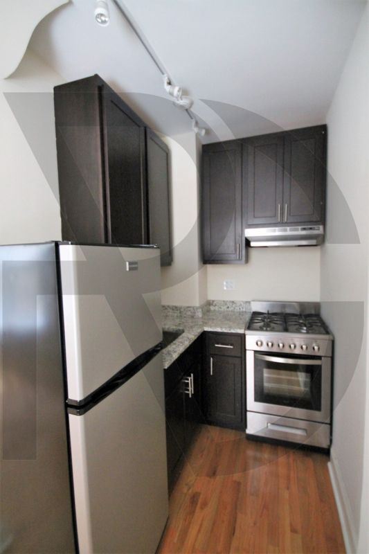 Foto del edificio - 612 W Patterson Ave