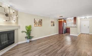 Building Photo - 5510 Owensmouth Ave