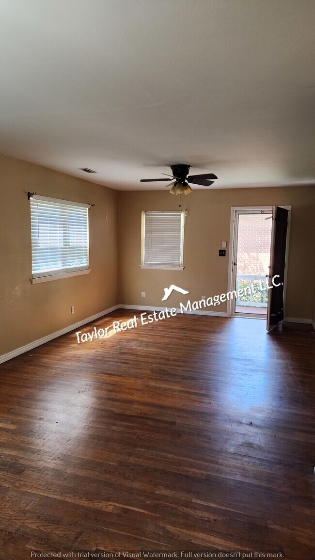 Foto del edificio - 1714 Marlborough Blvd