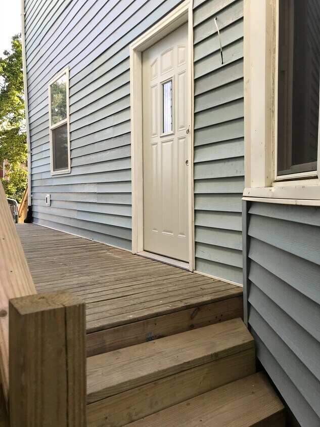 Foto principal - 4004 Carter Ave