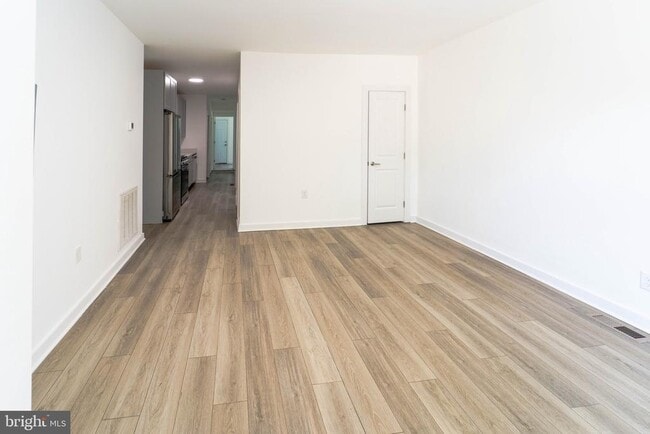 Foto del edificio - 1500 V St SE