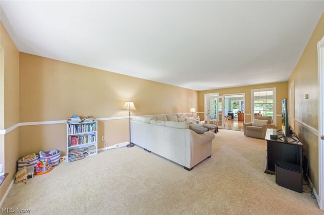 Building Photo - 2950 Royalwood Rd