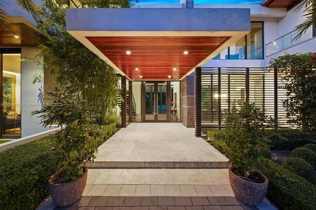 Foto del edificio - 6255 SW 110th St