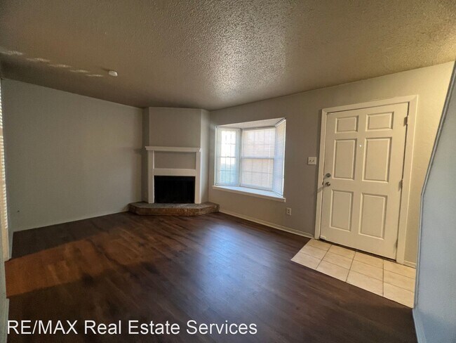 Foto del edificio - 2 br, 1 bath House - 9001 Cluster Drive