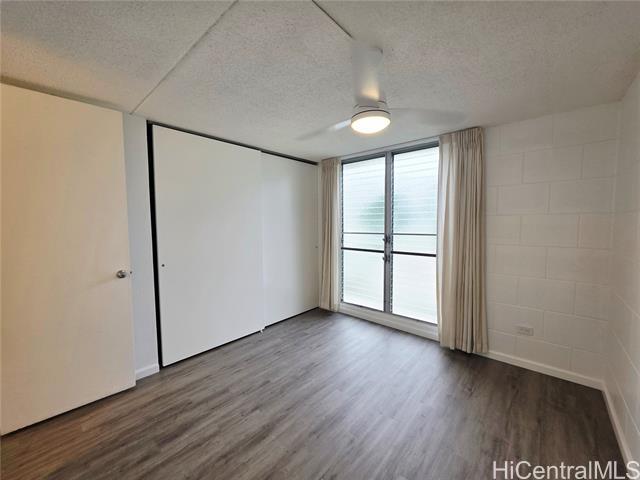 Foto del edificio - 2847 Waialae Ave