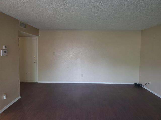 Foto del edificio - 1517 Frio Ln