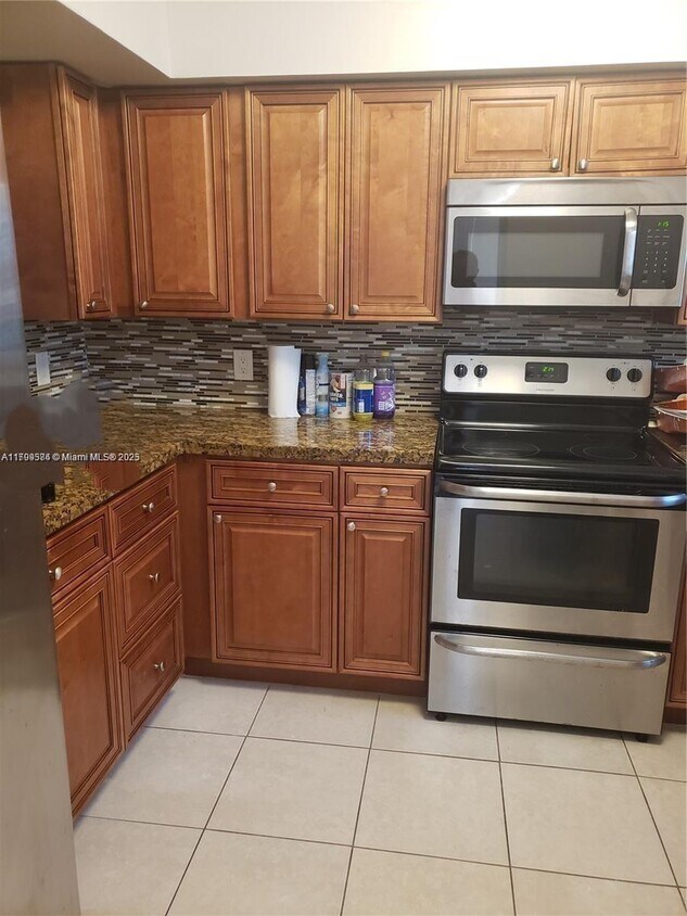 Foto principal - 2520 Van Buren St