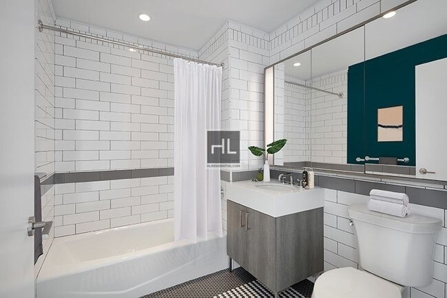 Foto del edificio - 515 W 38th St