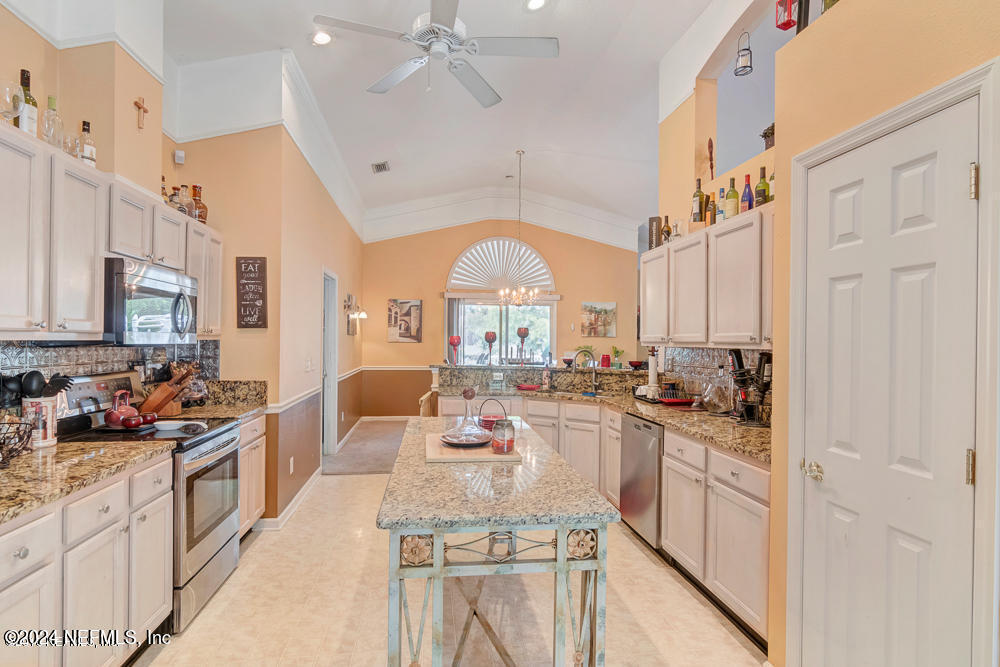 Building Photo - 4592 Cape Elizabeth Ct E