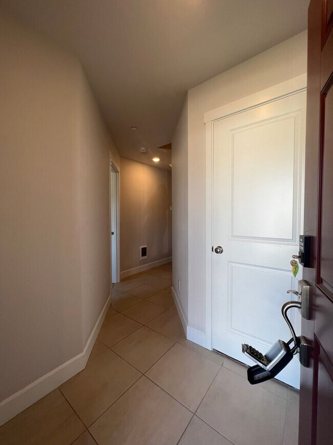 Foto del edificio - Don't Miss Out On This Beautiful Spacious ...