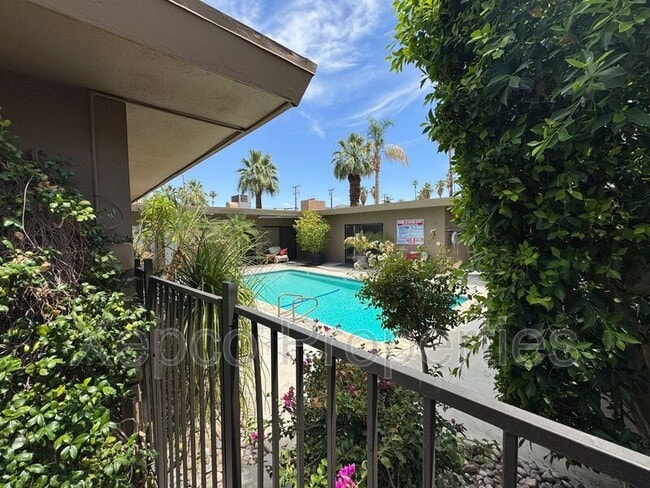 Building Photo - 430 Avenida Ortega