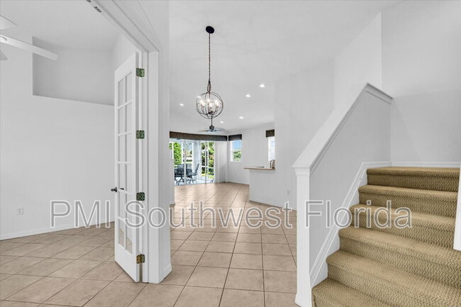 Foto del edificio - 6393 Rookery Cir