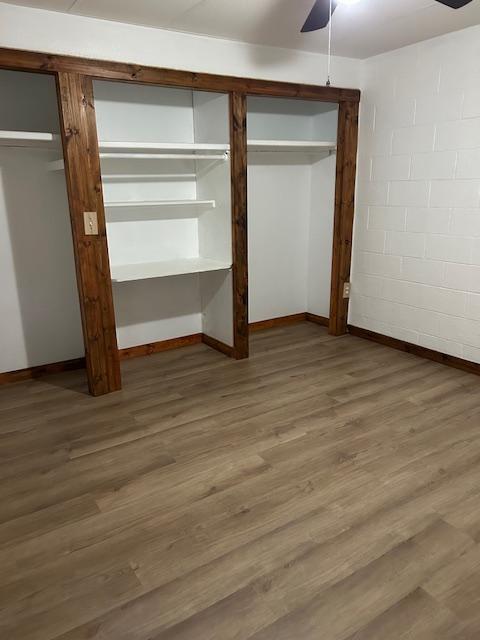 Foto del edificio - 633 N Commercial St