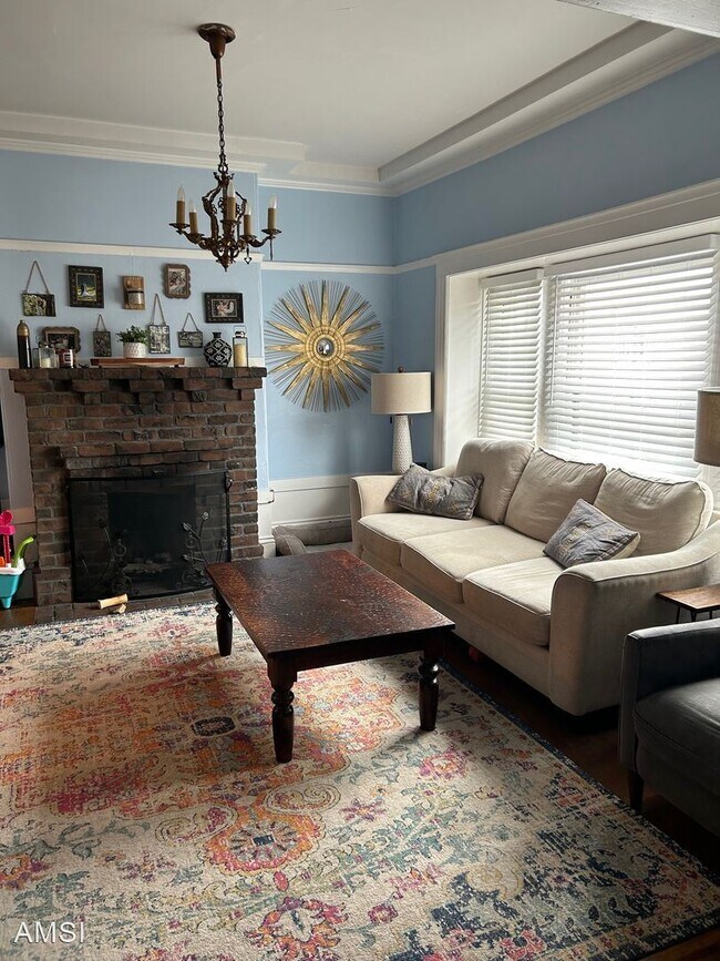 Foto del edificio - 2 br, 1 bath House - 1715 Judah St