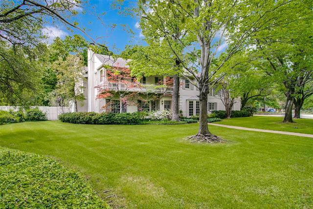 Foto del edificio - 5902 Averill Way