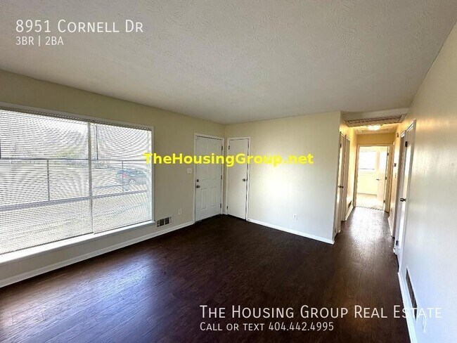 Foto del edificio - 1 Free Month Rent + 13 Month Lease
