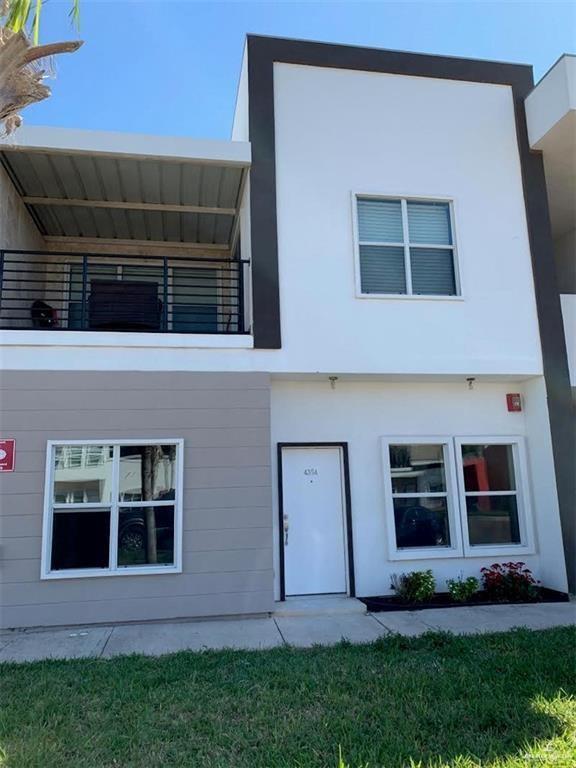 Foto principal - 4217 Colbath Ave