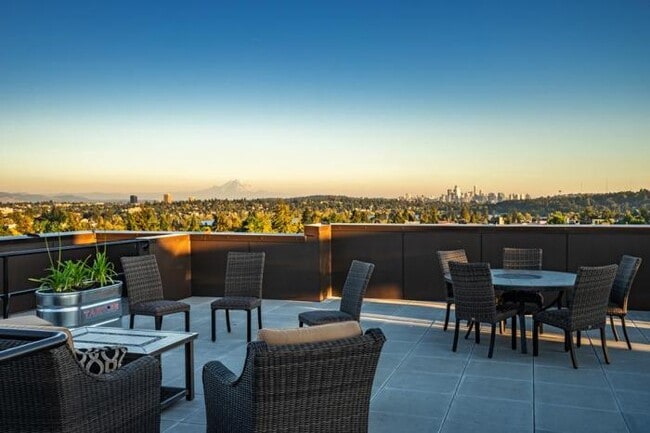 Building Photo - 2 bedroom in Seattle WA 98103